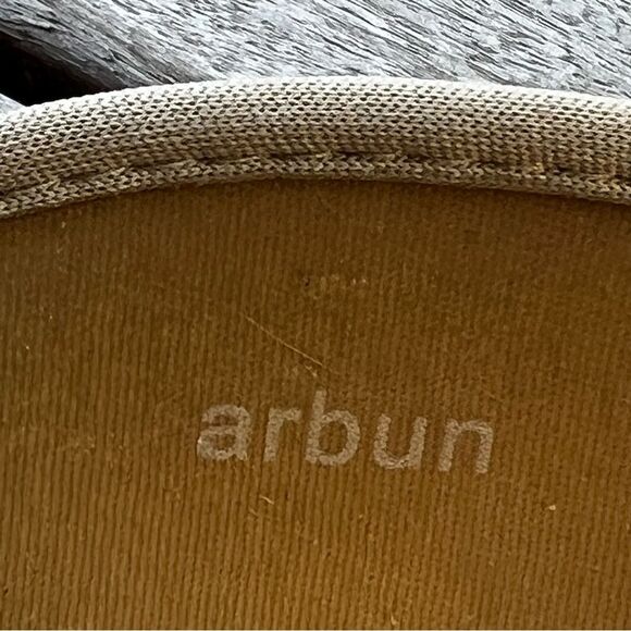 5/$20 Arbun sticky boobs Size DD - Picture 4 of 4